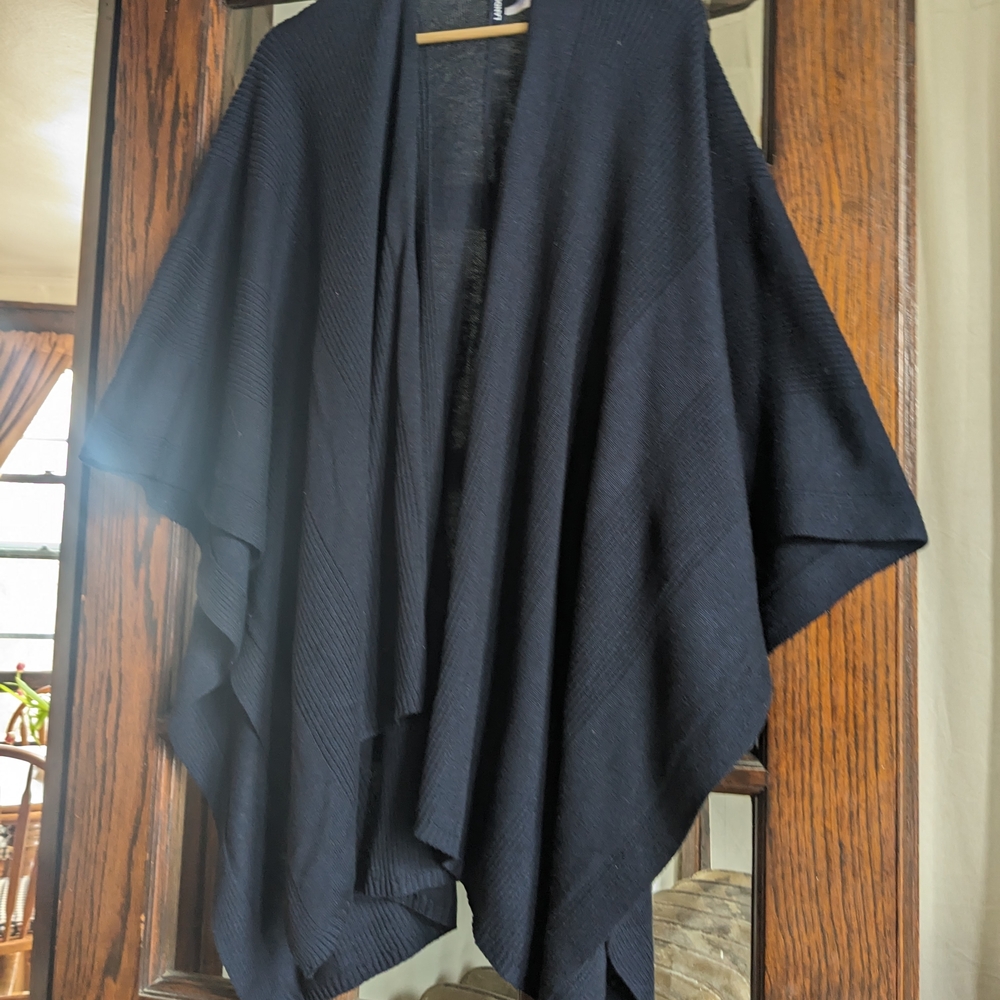 Lands End Navy Knit Open Front Poncho
